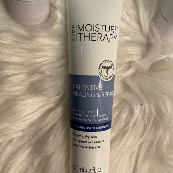 Avon Moisture Therapy Hand Cream 4.2 oz – Intensive Healing Repair (3 Pack) - Picture 2 of 4